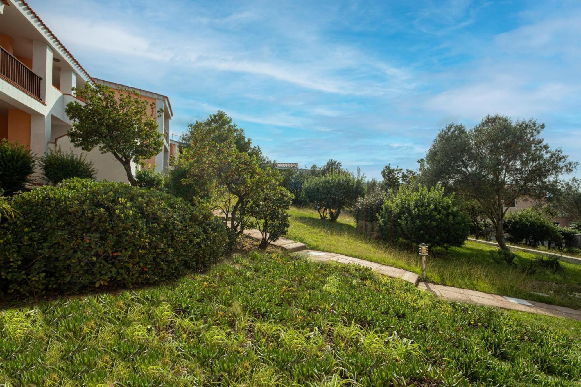 Felix Hotels - Residence Hotel Costa Serena ปาเลา ภายนอก รูปภาพ