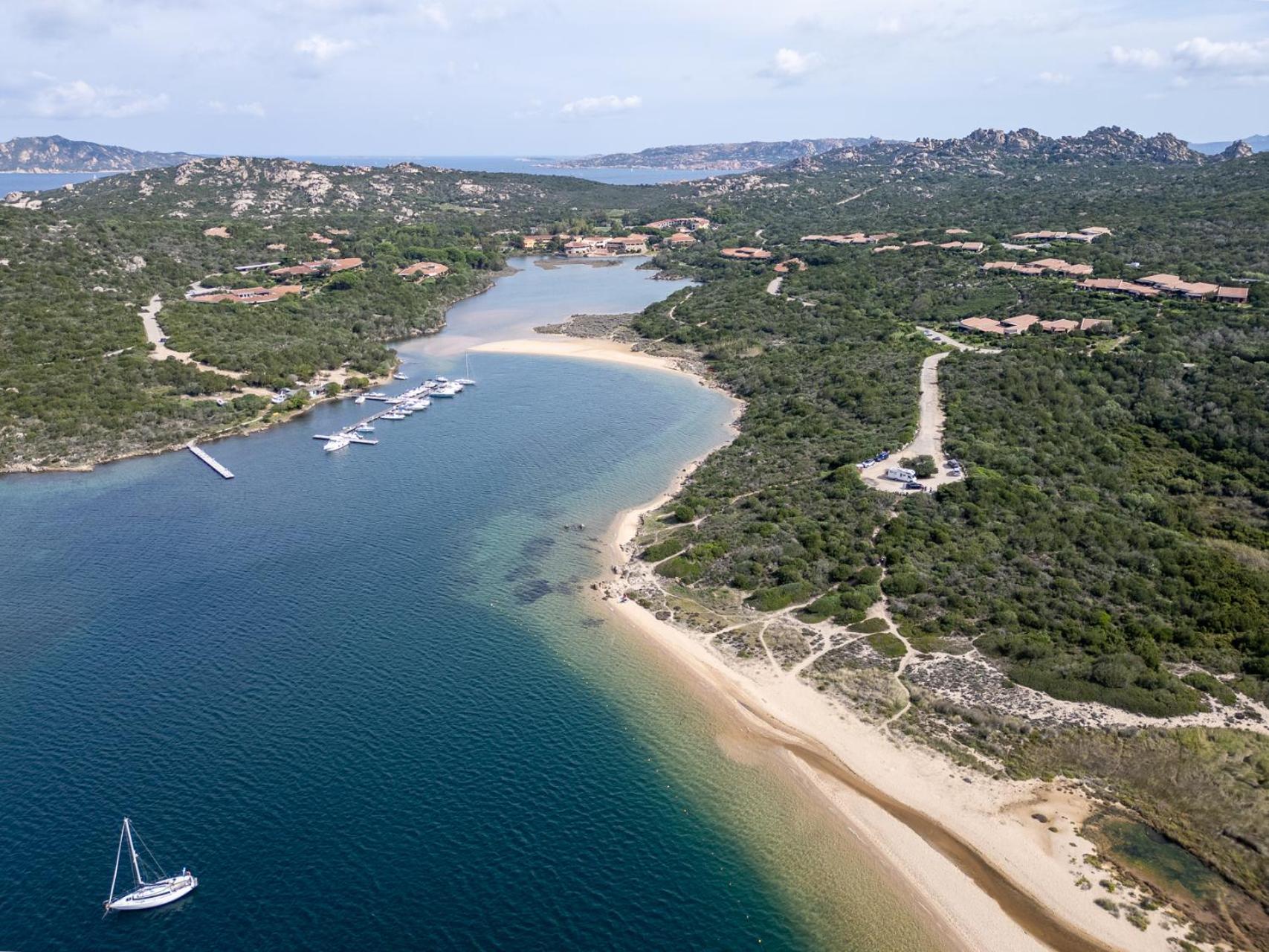Felix Hotels - Residence Hotel Costa Serena ปาเลา ภายนอก รูปภาพ