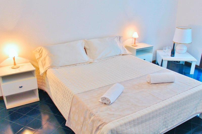 Felix Hotels - Residence Hotel Costa Serena ปาเลา ภายนอก รูปภาพ